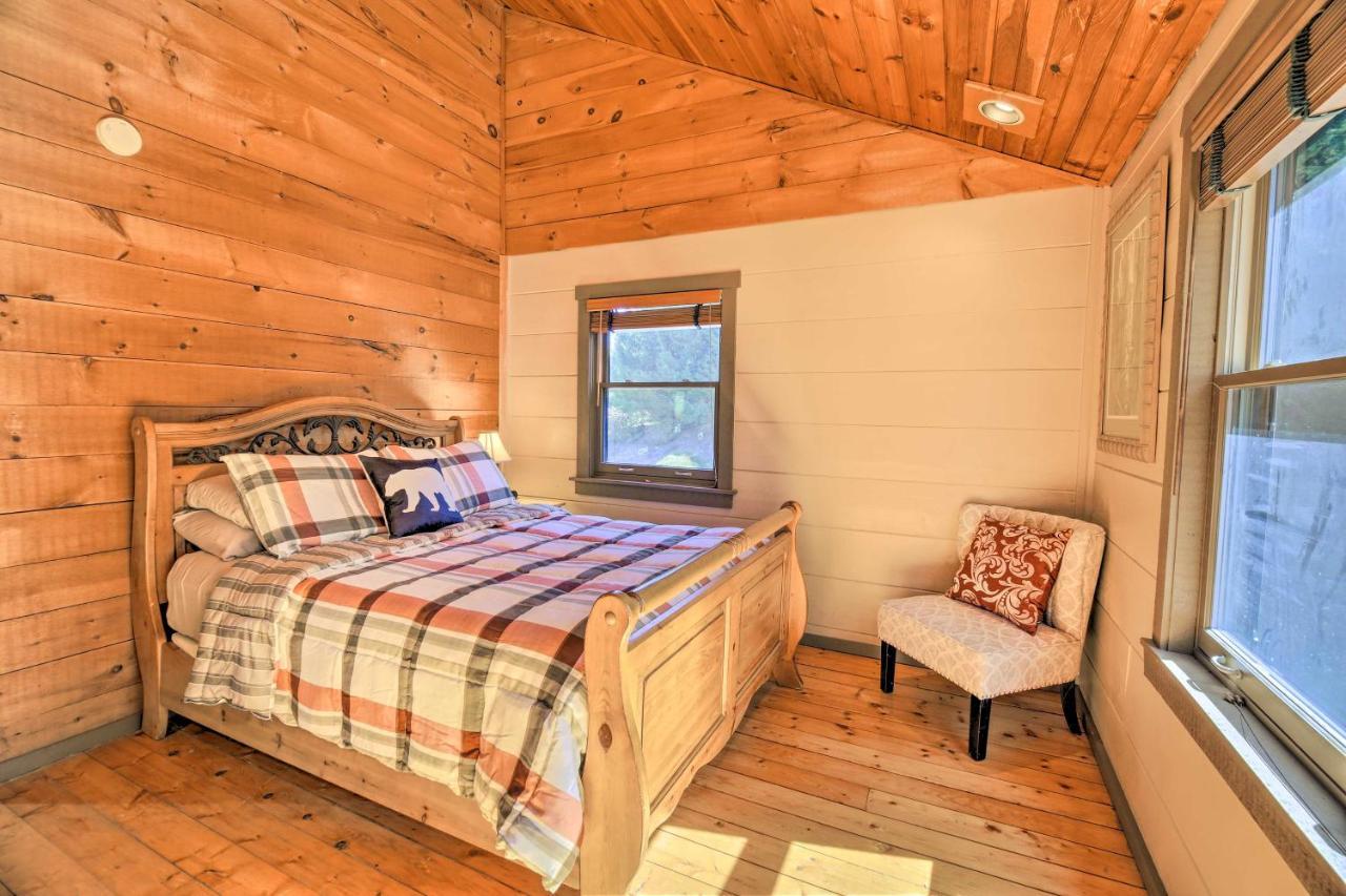 Dog-Friendly Cabin, 9 Mi To Sugar Mountain Resort بانير إلك المظهر الخارجي الصورة